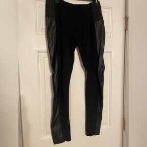 Faux Leather Striped Black Leggings Size XL